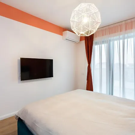 Coral Breeze Apartment *