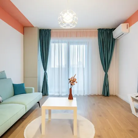 Coral Breeze Apartment